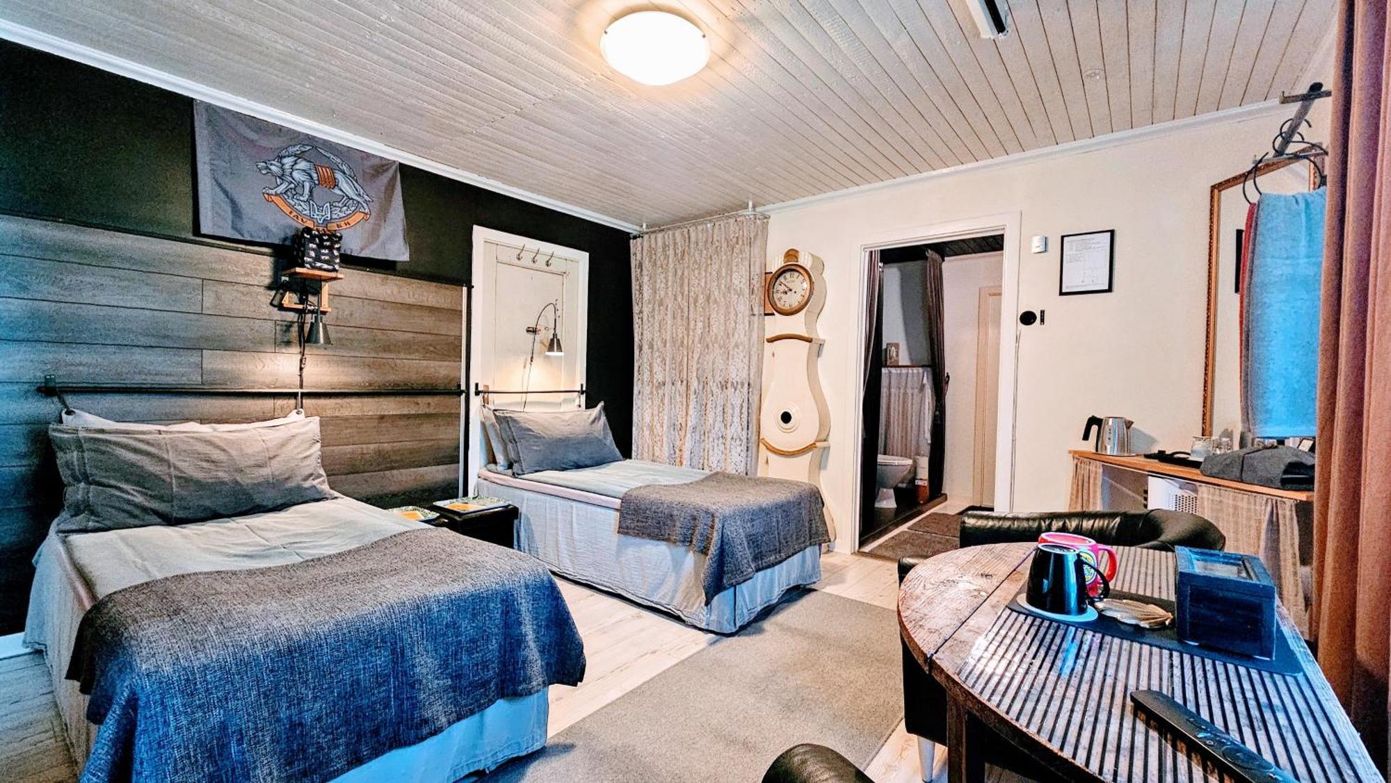 Ullaredsgården Express Bed & Breakfast
